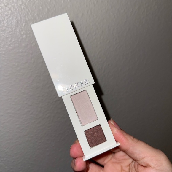 Clinique Other - New Never Used Clinique Dual Tone Bronze Seashell Pink Fawn Satin Eyeshadow 💗